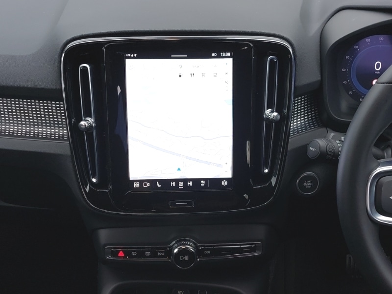 Used Volvo XC40 2024 for sale - 76726981: Photo 10