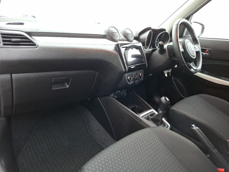 Used Suzuki Swift 2023 for sale - 77645585: Photo 5
