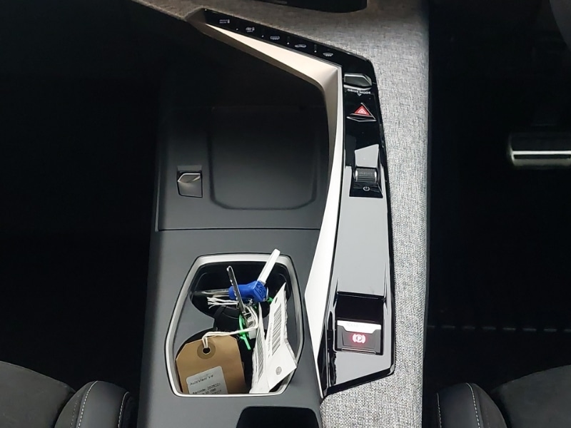 Used Peugeot 3008 2025 for sale - 76365901: Photo 11