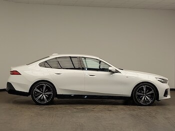 Used BMW 5 Series 2026 for sale - 77419545: Photo