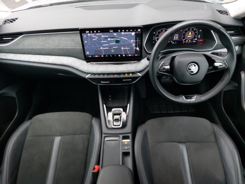 Used Skoda Octavia 2024 for sale - 76419053: Photo 2