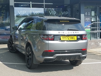 Used Land Rover Discovery Sport 2022 for sale - 79572862: Photo