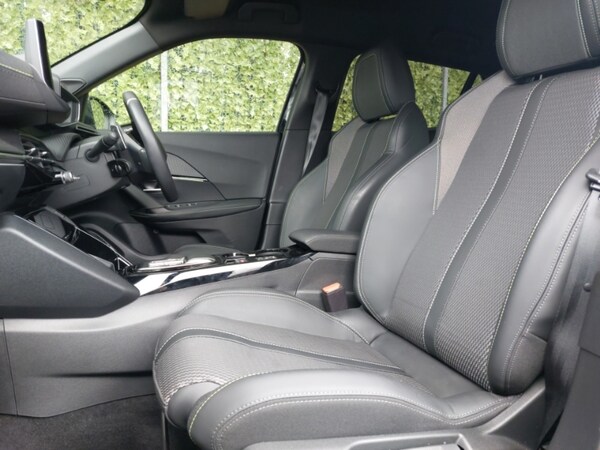 Used Peugeot 2008 2024 for sale - 76258828: Photo 5