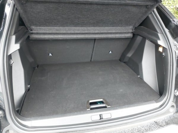Used Peugeot 2008 2024 for sale - 76258828: Photo 8