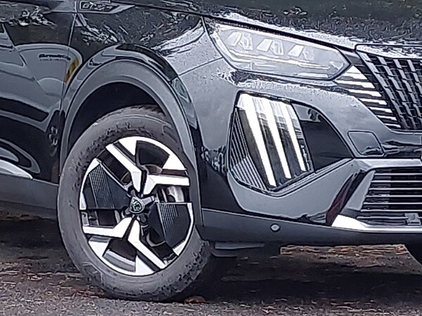 Used Peugeot 2008 2024 for sale - 76258828: Photo 9