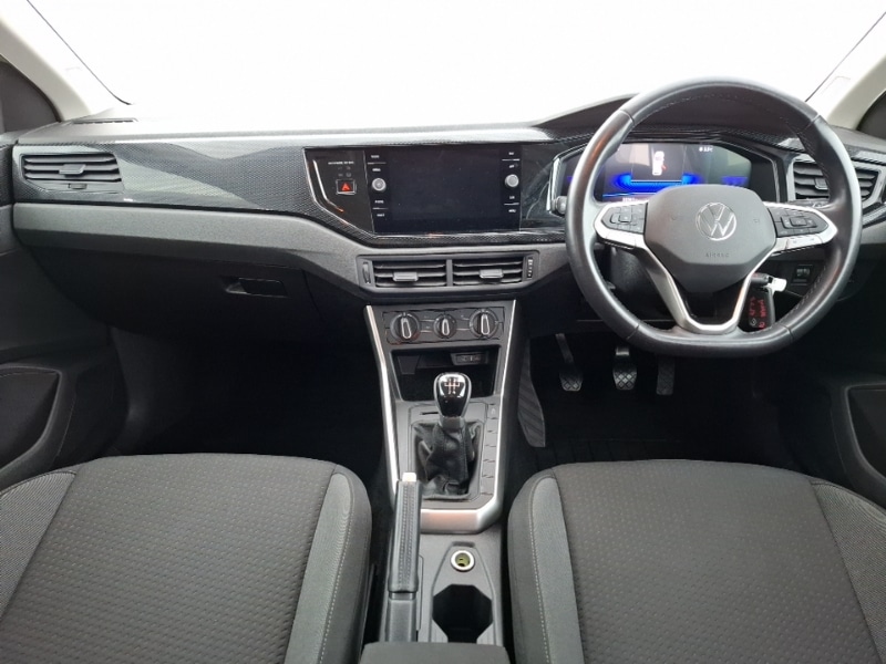 Used Volkswagen Polo 2023 for sale - 76838041: Photo 2