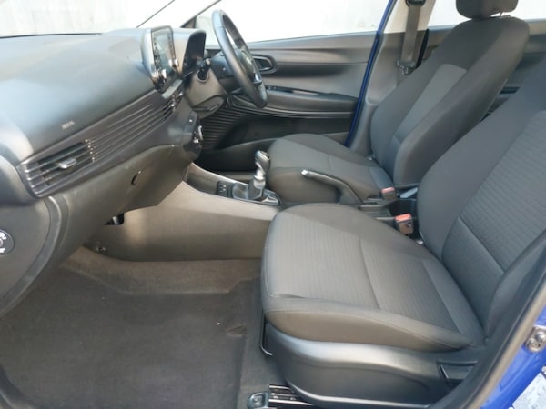 Used Hyundai i20 2023 for sale - 76343075: Photo 5