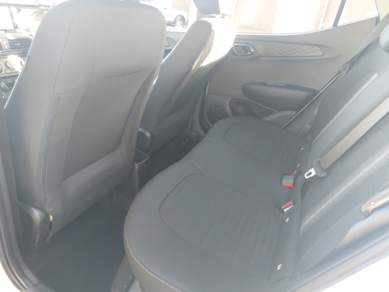 Used Hyundai i10 2024 for sale - 77913355: Photo 6