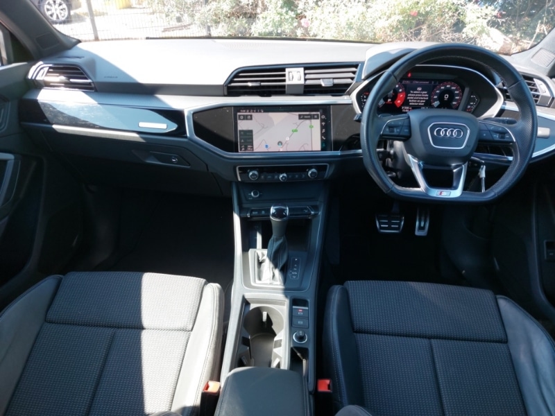 Used Audi Q3 2021 for sale - 76383684: Photo 2