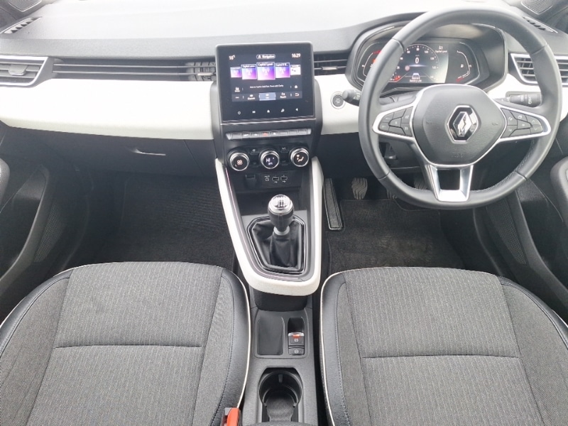 Used Renault Clio 2022 for sale - 78207100: Photo 2