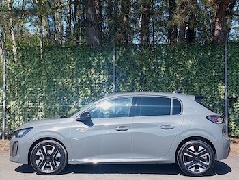 Used Peugeot 208 2026 for sale - 78490989: Photo