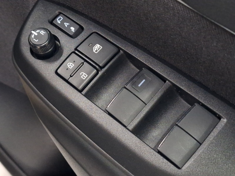 Used Mazda Mazda2 HYBRID 2024 for sale - 76700257: Photo 12