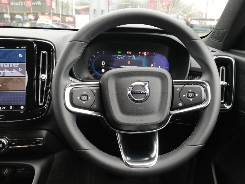 Used Volvo XC40 2024 for sale - 77503903: Photo 7