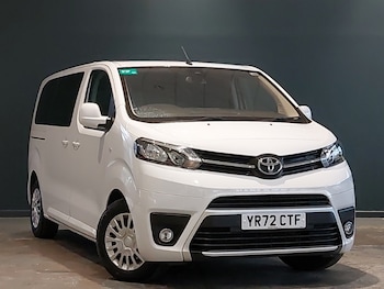 2022 - 2.0D 140 Shuttle Medium 5dr