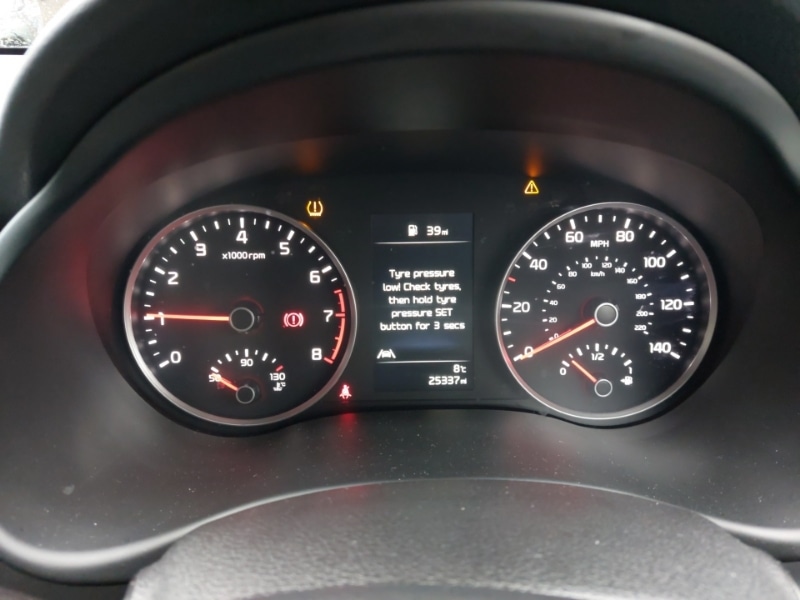 Used Kia Stonic 2022 for sale - 77190179: Photo 11