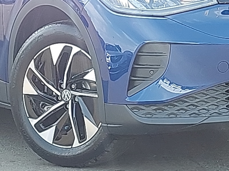 Used Volkswagen ID.4 2024 for sale - 77343522: Photo 9