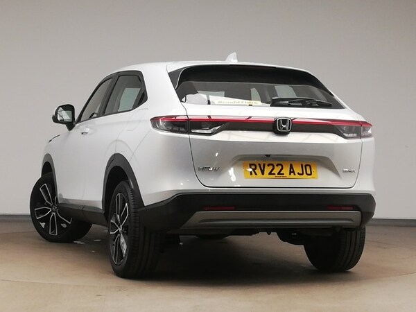 Used Honda HR-V 2022 for sale - 76310442: Photo 3