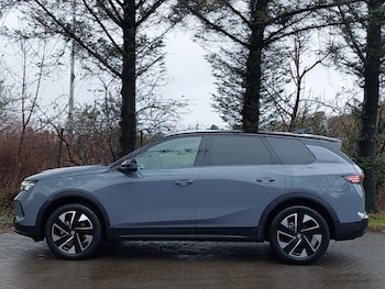 Used Vauxhall Grandland 2025 for sale - 76894287: Photo