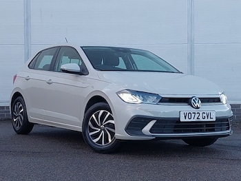 Used Volkswagen Polo 2022 for sale - 77365733: Photo