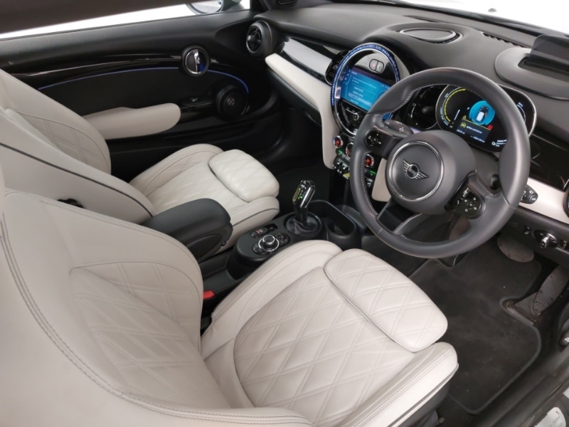 Used MINI Hatch 2022 for sale - 76967567: Photo 4