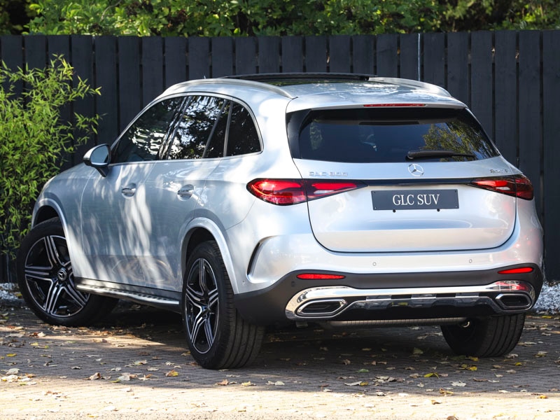 Used Mercedes-Benz GLC 2023 for sale - 76920845: Photo 3