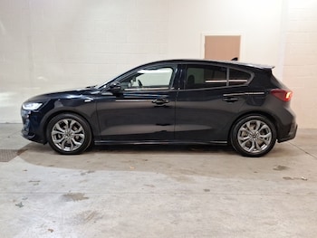 Used Ford Focus 2023 for sale - 77365830: Photo