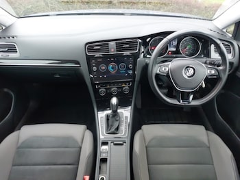 Used Volkswagen Golf 2020 for sale - 78905221: Photo
