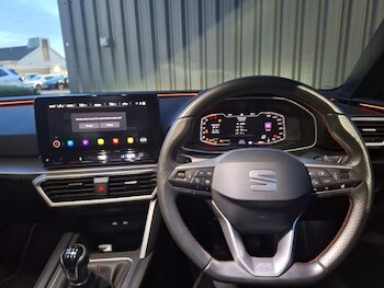 Used SEAT Leon 2022 for sale - 77358106: Photo