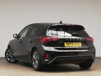 Used Ford Focus 2023 for sale - 77025033: Photo