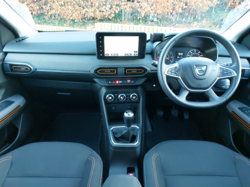 Used Dacia Sandero Stepway 2022 for sale - 76838153: Photo 2