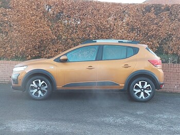 Used Dacia Sandero Stepway 2022 for sale - 76838153: Photo