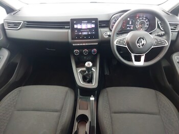 Used Renault Clio 2021 for sale - 78146307: Photo