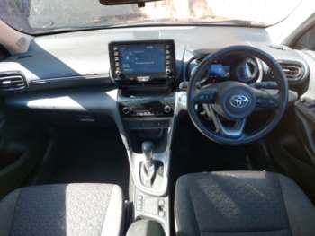 Used Toyota Yaris Cross 2022 for sale - 74919118: Photo