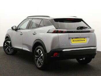 Used Peugeot 2008 2023 for sale - 77380551: Photo