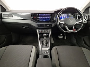 Used Volkswagen Polo 2024 for sale - 78230589: Photo