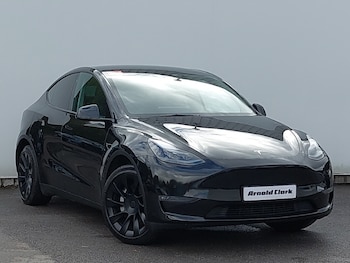 2022 - Long Range AWD 5dr Auto
