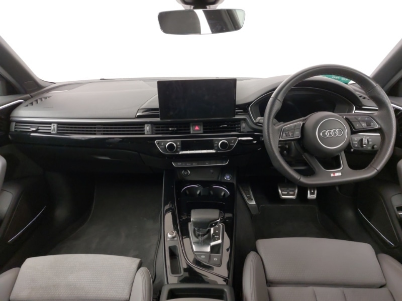 Used Audi A4 2023 for sale - 77101536: Photo 2