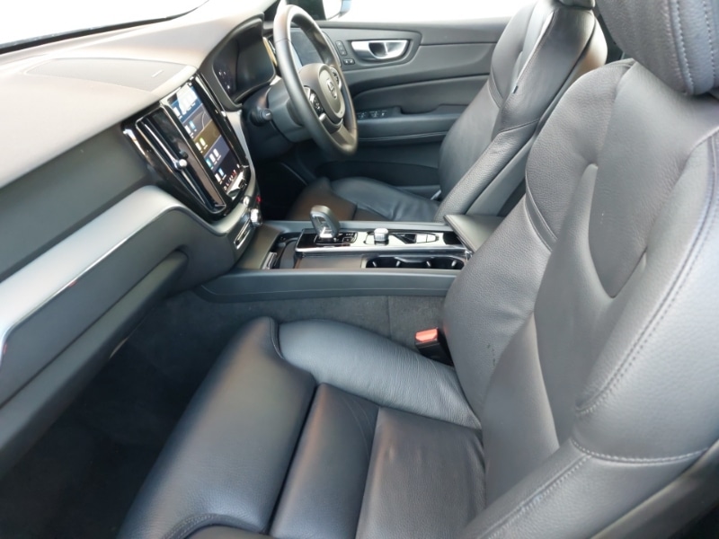 Used Volvo XC60 2023 for sale - 77265995: Photo 5