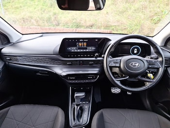 Used Hyundai BAYON 2022 for sale - 76682995: Photo