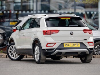 Used Volkswagen T-Roc 2023 for sale - 78454980: Photo