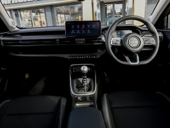 Used Jeep Avenger 2025 for sale - 79492496: Photo