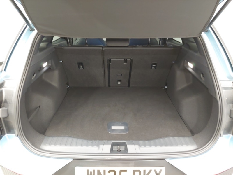 Used Ford Explorer 2025 for sale - 76741940: Photo 8