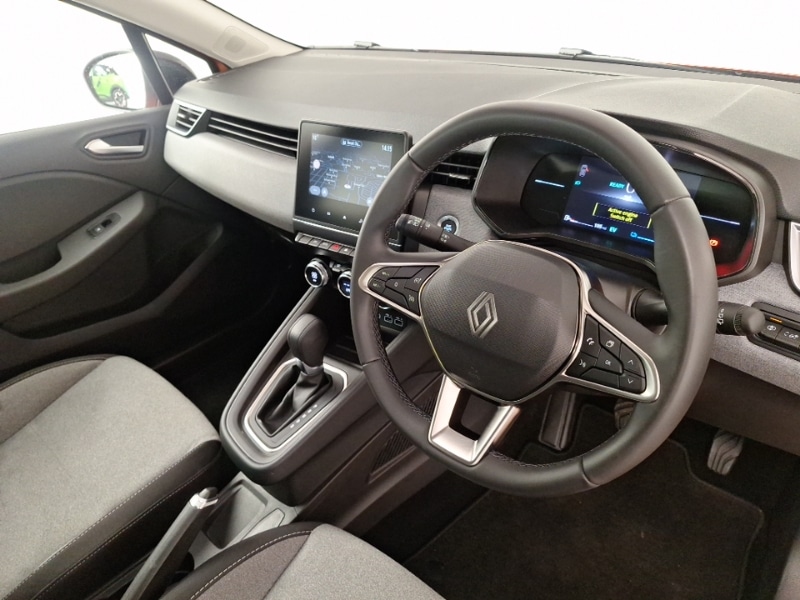 Used Renault Clio 2025 for sale - 77214564: Photo 11