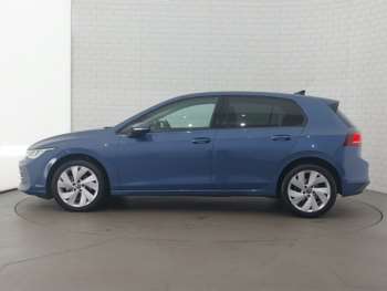 Used Volkswagen Golf 2024 for sale - 75382230: Photo