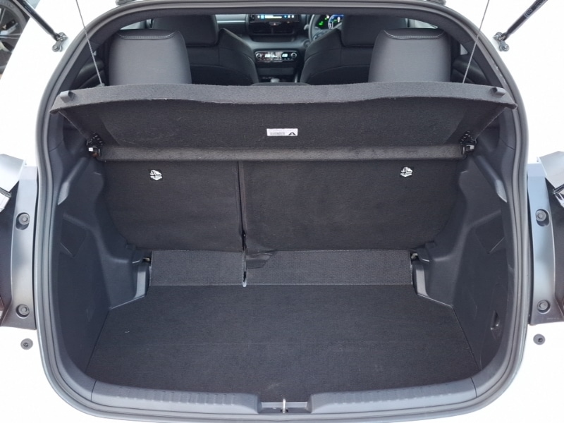 Used Mazda Mazda2 HYBRID 2025 for sale - 76610417: Photo 8