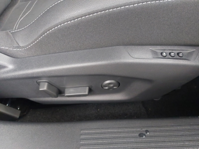 Used Vauxhall Astra 2025 for sale - 76838040: Photo 12