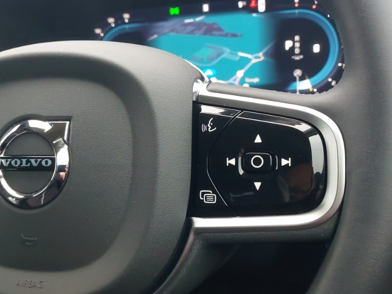 Used Volvo V60 2025 for sale - 78216200: Photo 12