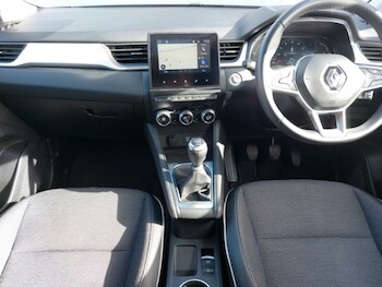 Used Renault Captur 2022 for sale - 77816980: Photo