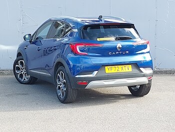 Used Renault Captur 2022 for sale - 77816980: Photo