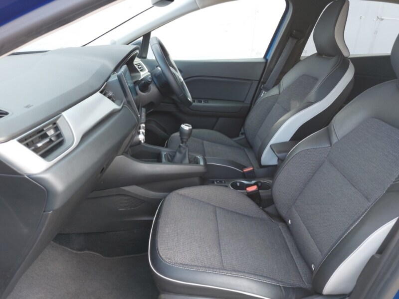 Used Renault Captur 2022 for sale - 77816980: Photo 5